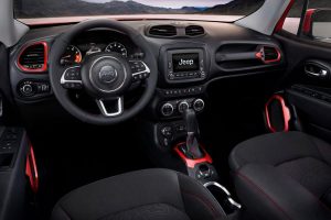 Νέο Jeep Renegade με κινητήρες 1.4 turbo βενζίνης 1.6 diesel