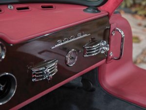 Σε δημοπρασία μια σπάνια Mercedes 300 SL AMG του 1954