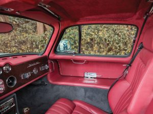 Σε δημοπρασία μια σπάνια Mercedes 300 SL AMG του 1954