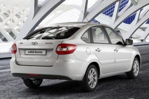 Νέο Lada Granta Liftback με πρακτικό και μεγάλο πορτ μπαγκάζ