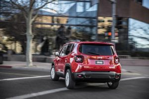 Νέο Jeep Renegade: Περισσότερες φωτογραφίες μέσα – έξω