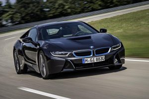 Ακούστε πως επιταχύνει το BMW i8 (video)