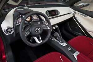 Νέο μικρό Mazda Hazumi με ολοκαίνουργιο 1.5 diesel κινητήρα