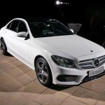 Στις εκθέσεις το Σάββατο οι νέες Mercedes GLA και C-Class