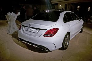 Στις εκθέσεις το Σάββατο οι νέες Mercedes GLA και C-Class