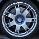 Πωλείται η μοναδική στον κόσμο μαύρη Maserati MC12