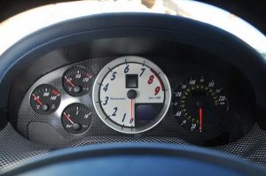 Πωλείται η μοναδική στον κόσμο μαύρη Maserati MC12