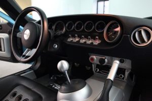 Σπάνιο Ford GT του 2005 πωλείται για 289.000 ευρώ