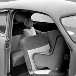 Πρωτοποριακό φουσκωτό παιδικό κάθισμα από τη Volvo