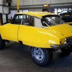 Toyota Land Cruiser με αμάξωμα από Citroen DS