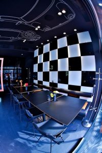 Το ΜΙΝΙ εγκαινίασε το πρώτο παγκοσμίως MINI BAR στη Βουδαπέστη