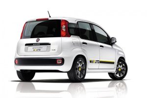 Νέες εκδόσεις Fiat Panda και Punto Young με νεανικό στιλ