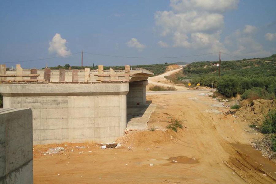 Αφαντο δρόμο διαφημίζει ο Περιφερειάρχης Πελοποννήσου