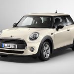 Ξεκινά η διάθεση του νέου MINI One με τιμή από 15.730 ευρώ