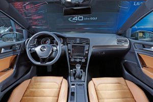 Νέα Volkswagen Golf Edition και Beetle Carbio Karmann
