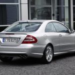 Η Mercedes κάνει ιστορική αναδρομή στη CLK 55 AMG (video)