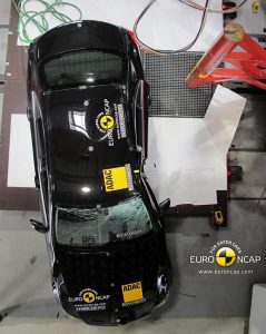 Αστέρι η νέα Mercedes C-Class στα crash tests του Euro NCAP