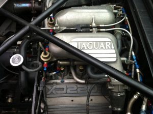 Η τελευταία Jaguar XJ220 του 1993 πωλείται με 3.500 χλμ.!