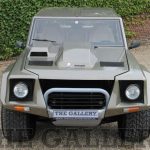 Σπάνια Lamborghini LM002 του 1989 με 18.000 χλμ. προς πώληση