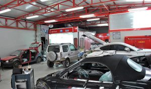 Φανοποιείο αυτοκινήτων στη Νέα Σμύρνη Mr. France