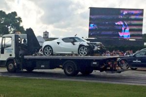Το πρώτο ατύχημα της Alfa Romeo 4C στο Goodwood (video)