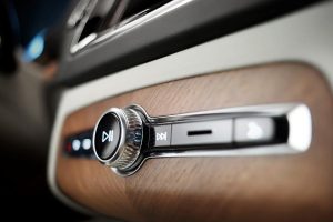 Κονσόλα με οθόνη αφής αντί για κουμπιά στο νέο Volvo XC90 (+video)