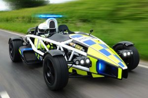 Το απόλυτο περιπολικό Ariel Atom με 0-100 χλμ./ώρα σε 2,6 δλ.!