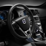 Ανακοινώθηκαν οι τιμές του νέου Volvo V60 Plug-in Hybrid