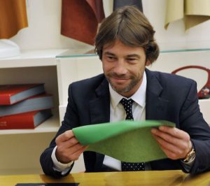 O τραγουδιστής «Jamiroquai» αγόρασε μια πράσινη Ferrari LaFerrari