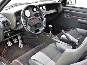 Σε δημοπρασία Peugeot 205 Turbo 16 του 1984 με 1.697 χλμ.!