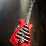 Χειροποίητη ηλεκτρική κιθάρα εμπνευσμένη από την Alfa Romeo