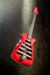 Χειροποίητη ηλεκτρική κιθάρα εμπνευσμένη από την Alfa Romeo