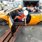 Δοκιμές ανατροπής σε 4 δημοφιλή μικρομεσαία κάμπριο (video)