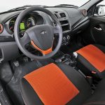 Νέο μικρό Lada Kalina Cross με εκτός δρόμου χαρακτηριστικά