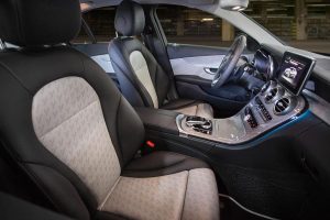 Αισθητική αναβάθμιση της Mercedes-Benz C-Class από την Carlsson