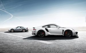 Εντυπωσιακή Porsche 911 Turbo Stinger GTR by TopCar