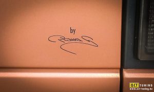 Το απόλυτο εκτός δρόμου Hummer H2 με χάλκινη μεμβράνη