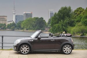 10 χρόνια MINI Cabrio και δύο επιτυχημένες γενιές από το 2004