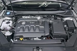 Πρώτη αποκάλυψη του νέου από άκρη σε άκρη Volkswagen Passat