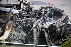 Το νέο Honda NSX τυλίχτηκε στις φλόγες στο Nurburgring