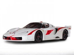 Εξαιρετικά σπάνια Ferrari FXX Evoluzione του 2005 με 320 χλμ.!