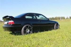 BMW M3 E36 με 5.6 λτ. V12 κινητήρα για 164.500 ευρώ!