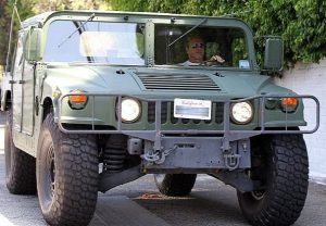 Ο Σβαρτζενέγκερ με το υδρογονοκίνητο (!) Hummer H1