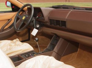 Σε δημοπρασία Ferrari Testarossa του 1989 με 152 χιλιόμετρα!