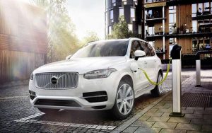 Το νέο Volvo XC90 αποκαλύπτεται επίσημα και εξωτερικά