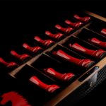 Η απόλυτη σκακιέρα Ferrari από ανθρακόνημα με τιμή 1.525 ευρώ