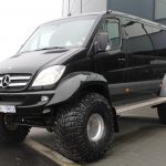 Θηριώδη Mercedes Sprinter 4x4 για ειδικές αποστολές! (+video)