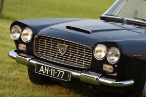 Γοητευτική Lancia Flaminia Cabrio αναζητά νέο καβαλιέρο