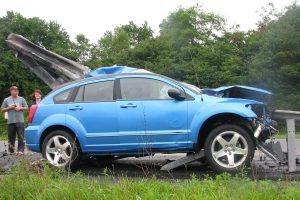 Απίστευτο και όμως ο οδηγός βγήκε ζωντανός!