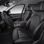 Θωρακισμένη νέα BMW X5 για... αλεξίσφαιρους επιβάτες